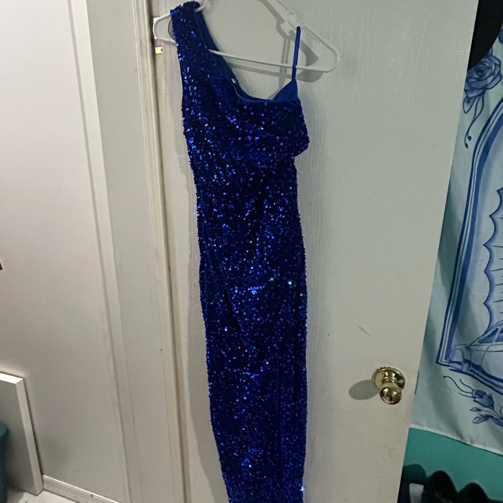 Stunning Blue Sequin One-Shoulder Dress